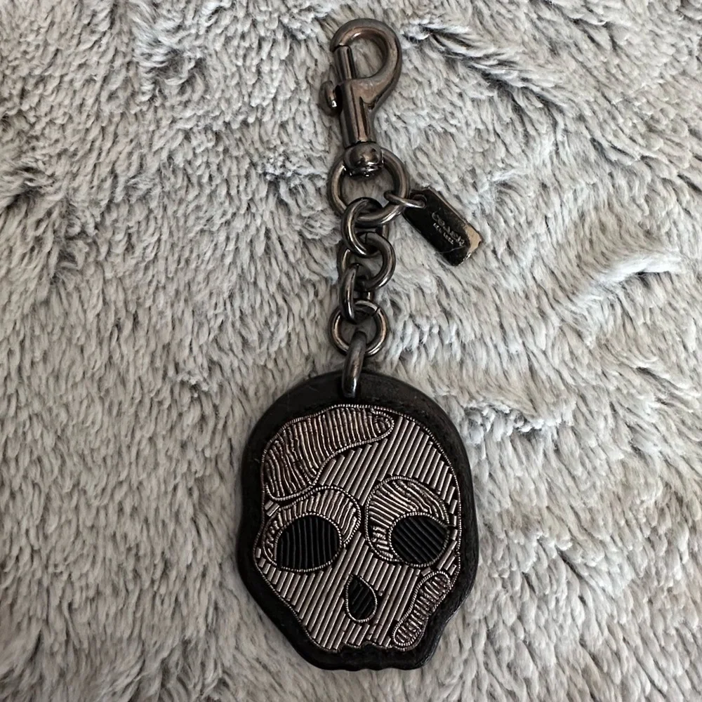 Coach Embroidered Skull Keychain Fob - Picture 2 of 11